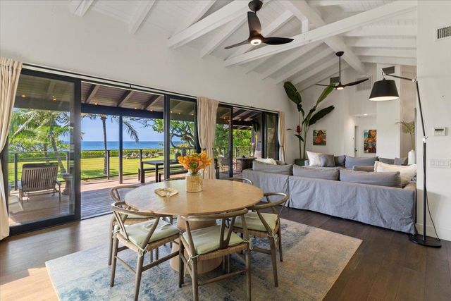 33 Hana Hwy, Paia, HI 96779
