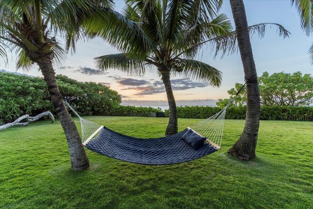 33 Hana Hwy, Paia, HI 96779