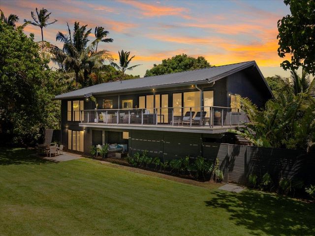 33 Hana Hwy, Paia, HI 96779