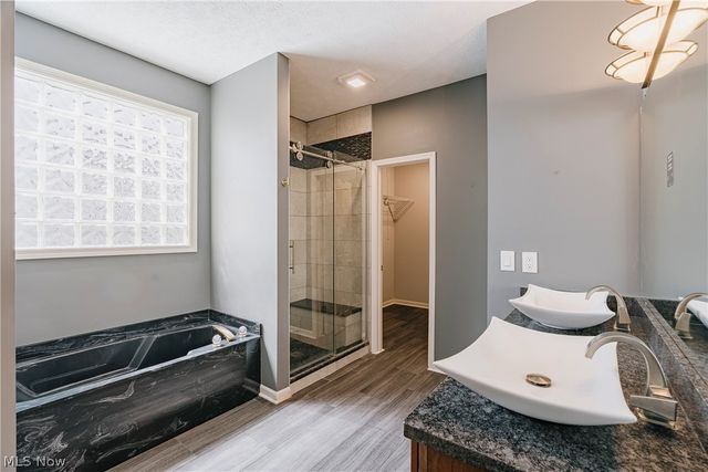 4064 Watercourse Drive, Medina, OH 44256
