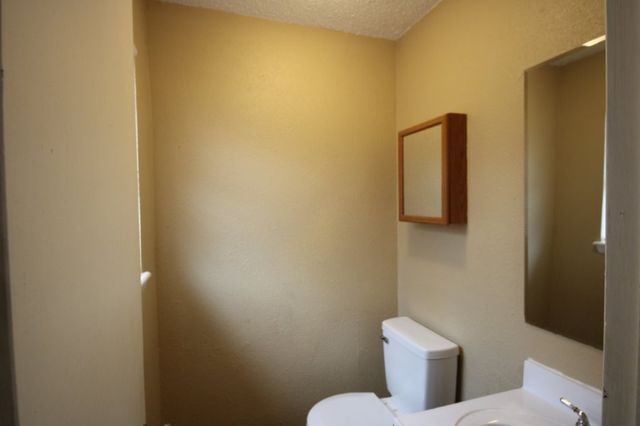 902 N 30th Street, Rogers, AR 72756