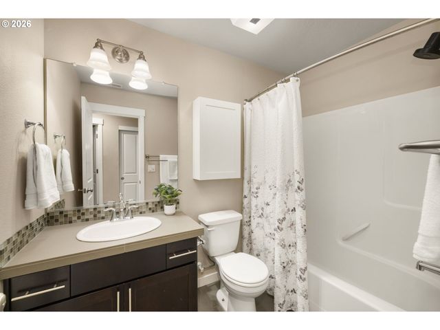 1930 Sw LATITUDE Way, Beaverton, OR 97005