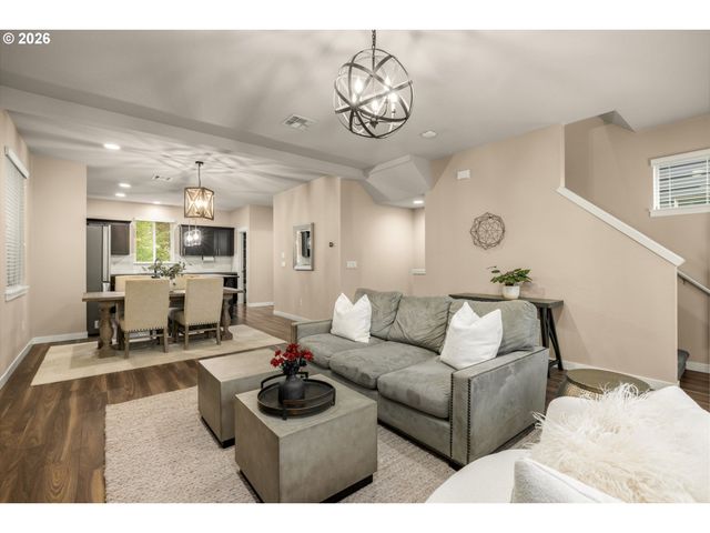 1930 Sw LATITUDE Way, Beaverton, OR 97005