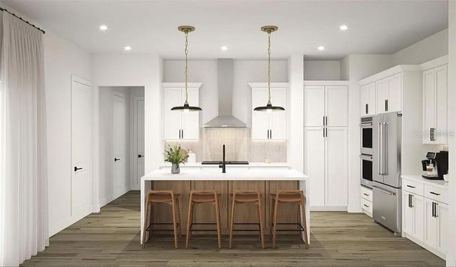 3604 W TAMPA CIRCLE, Tampa, FL 33629