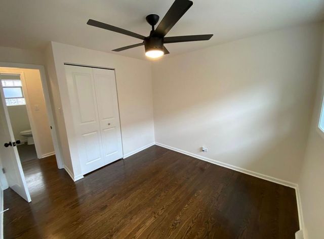 5749 W 63rd Place, Chicago, IL 60638