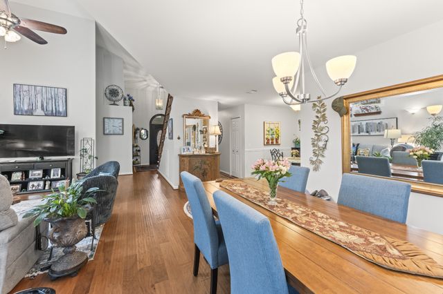 6 Chadsworth Pl, Tullahoma, TN 37388