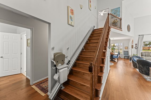 6 Chadsworth Pl, Tullahoma, TN 37388