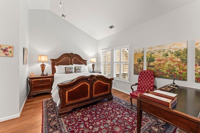 6 Chadsworth Pl, Tullahoma, TN 37388