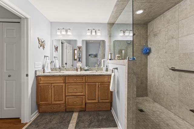 6 Chadsworth Pl, Tullahoma, TN 37388