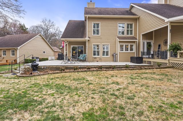 6 Chadsworth Pl, Tullahoma, TN 37388