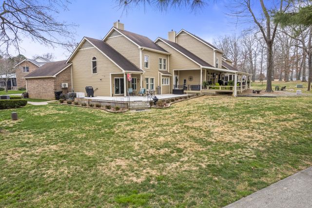 6 Chadsworth Pl, Tullahoma, TN 37388