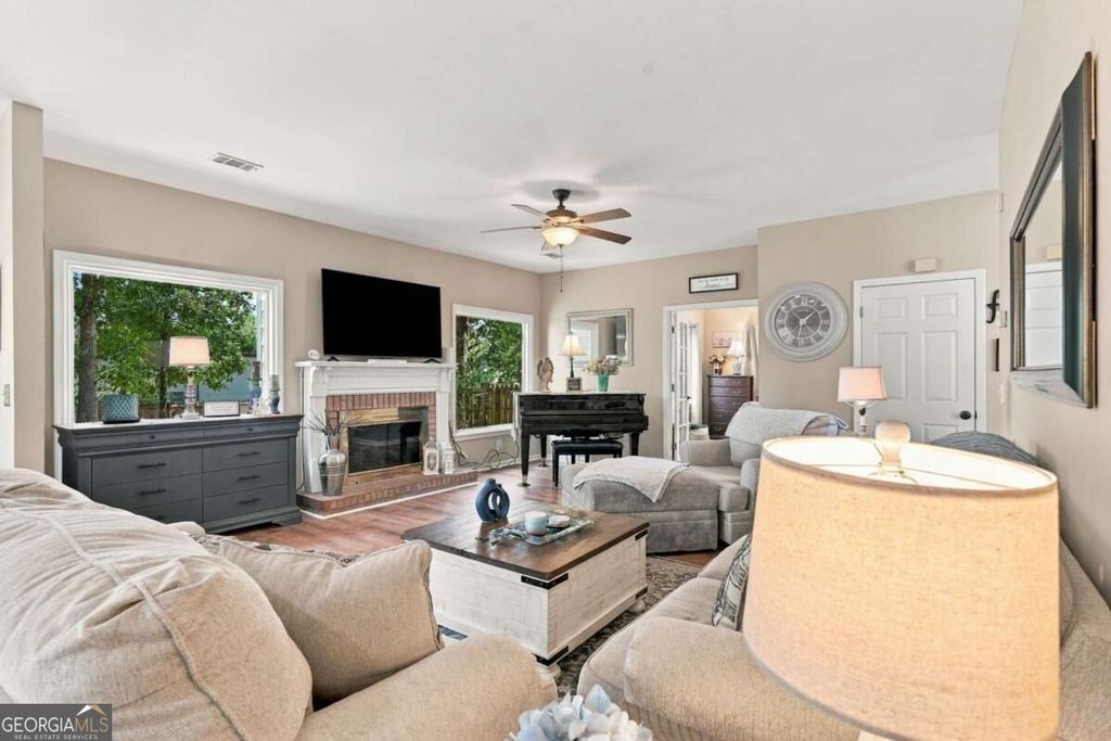 475 Leggett Drive, Lawrenceville, GA 30043 — photo 5
