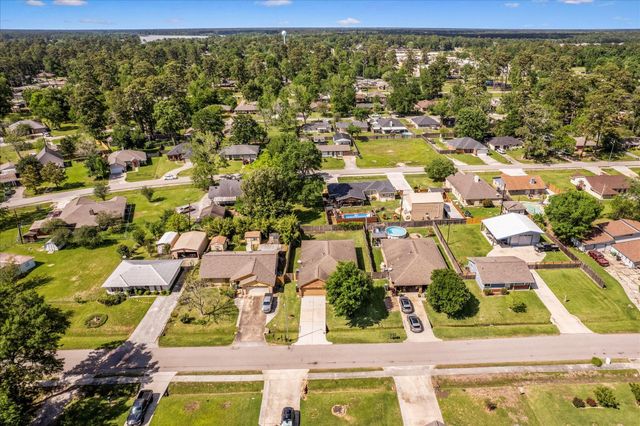 407 Corydon Drive, Houston, TX 77336