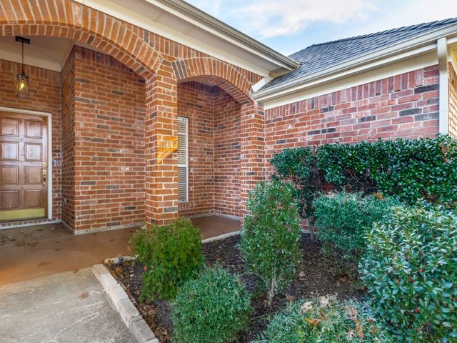 2703 Burning Tree, Mckinney, TX 75072