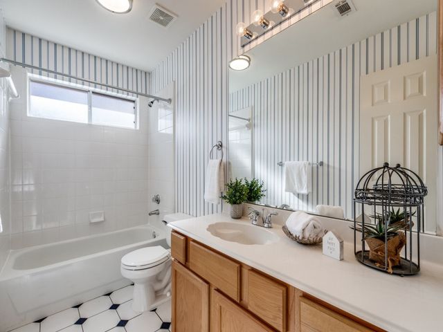 2703 Burning Tree, Mckinney, TX 75072