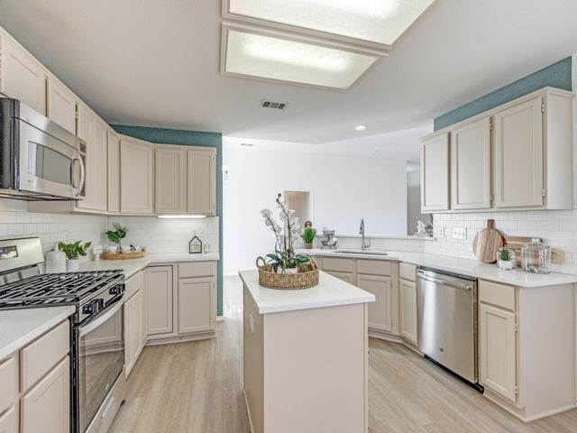 2703 Burning Tree, Mckinney, TX 75072