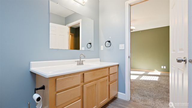 6726 NE Columbia Street, Suquamish, WA 98392