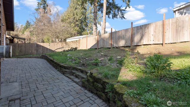6726 NE Columbia Street, Suquamish, WA 98392