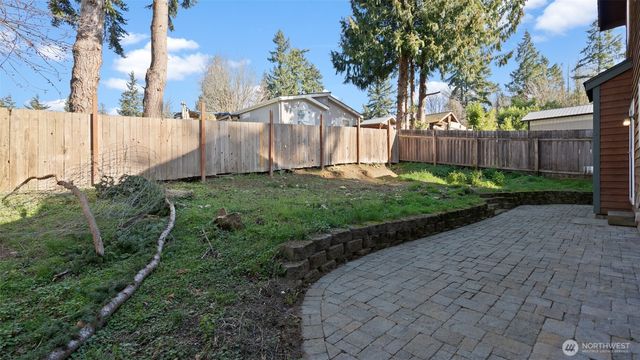 6726 NE Columbia Street, Suquamish, WA 98392