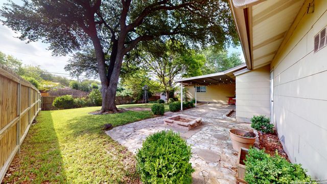 12632 Old Spanish Trail, Live Oak, TX 78233