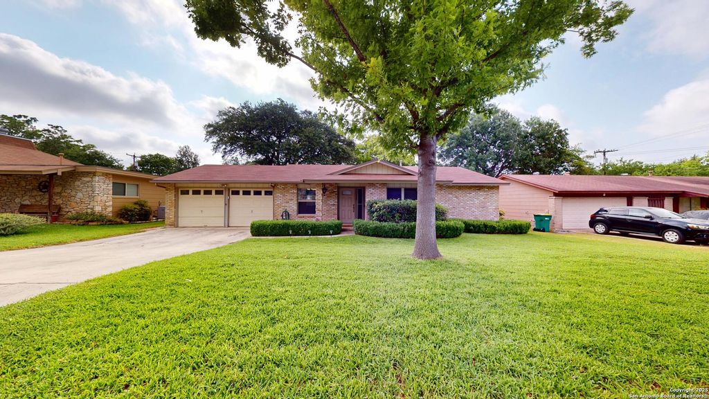 12632 Old Spanish Trail, Live Oak, TX 78233