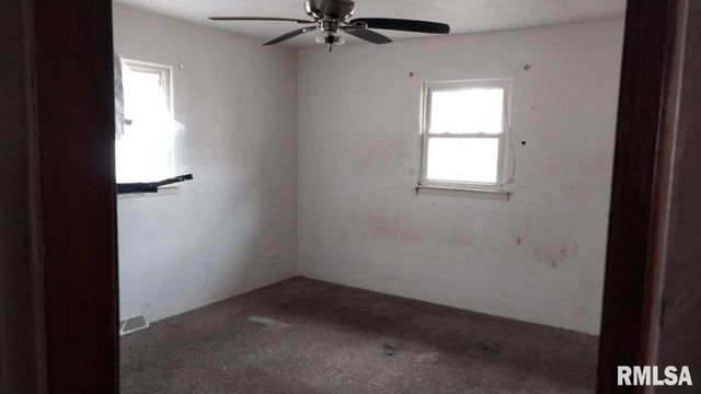 328 RANDOLPH Street, East Peoria, IL 61611