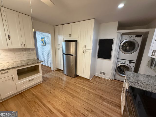 2352 Leafmore Drive, Decatur, GA 30033