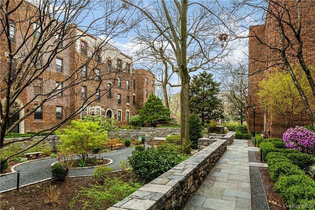 64 Sagamore Road H3, Bronxville, NY 10708