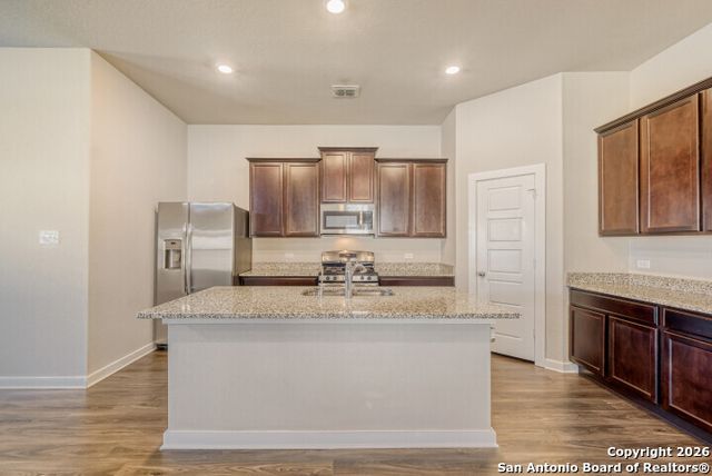 10583 Penelope, Converse, TX 78109