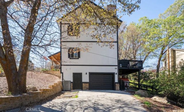 1498 Deer Way, Lake Arrowhead, CA 92352
