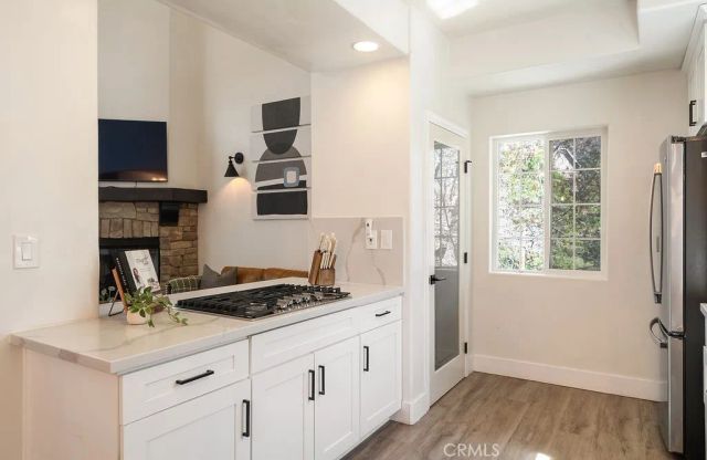 1498 Deer Way, Lake Arrowhead, CA 92352