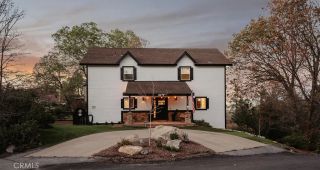 1498 Deer Way, Lake Arrowhead, CA 92352