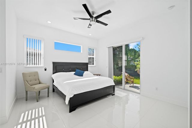 2962 NW 10th Ct, Fort Lauderdale, FL 33311
