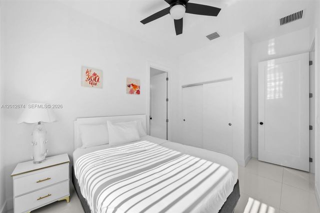 2962 NW 10th Ct, Fort Lauderdale, FL 33311