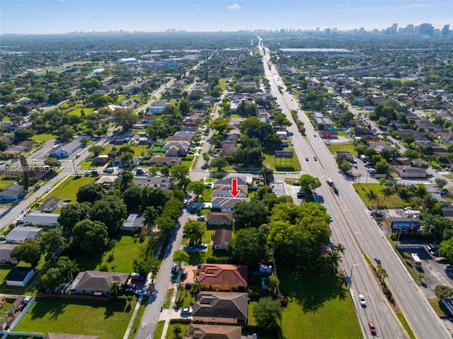 2962 NW 10th Ct, Fort Lauderdale, FL 33311