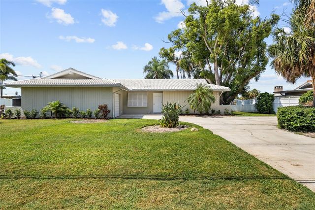 4133 49TH AVENUE S, St Petersburg, FL 33711