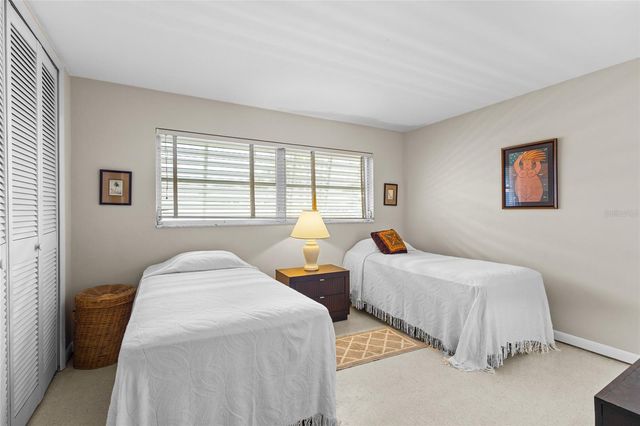 4133 49TH AVENUE S, St Petersburg, FL 33711