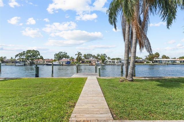 4133 49TH AVENUE S, St Petersburg, FL 33711