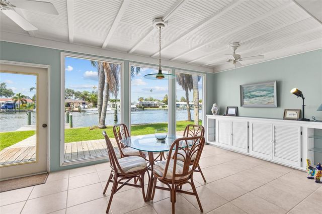 4133 49TH AVENUE S, St Petersburg, FL 33711