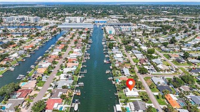 4133 49TH AVENUE S, St Petersburg, FL 33711