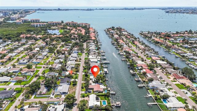 4133 49TH AVENUE S, St Petersburg, FL 33711