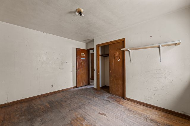 233 4th Street E, Milan, IL 61264