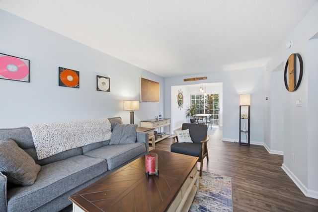 406 Windfield Place, Lexington, KY 40517