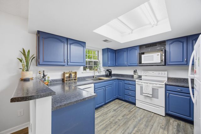 406 Windfield Place, Lexington, KY 40517