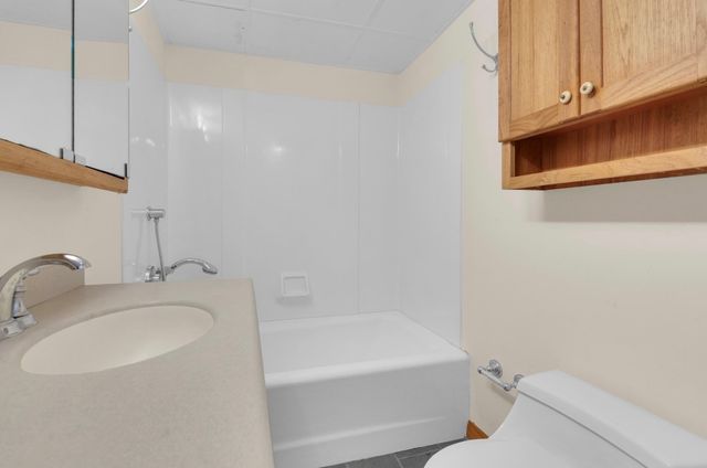 16 Ward Lane, Sherborn, MA 01770
