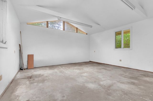 16 Ward Lane, Sherborn, MA 01770