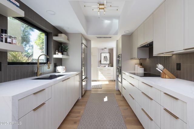 7209 E MCDONALD Drive 53, Scottsdale, AZ 85250