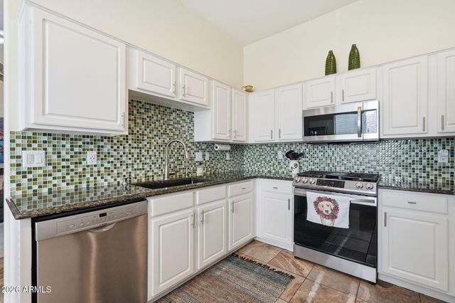 7085 E Desert Spoon Lane, Gold Canyon, AZ 85118