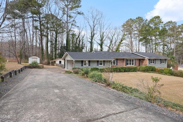 1104 Oldham Lake Road, Sanford, NC 27330