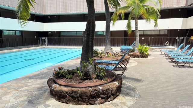 1088 Bishop Streets 2202, Honolulu, HI 96813